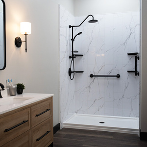 modern-composite-shower-3-600